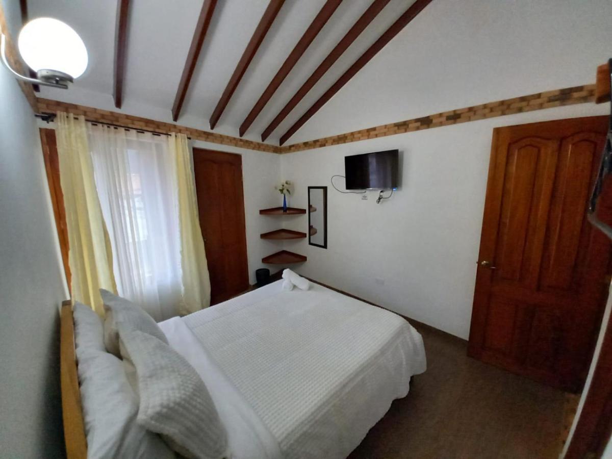 Отель Casa Lewana Вилья-де-Лейва Экстерьер фото