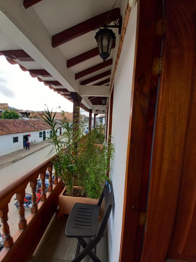 Отель Casa Lewana Вилья-де-Лейва Экстерьер фото