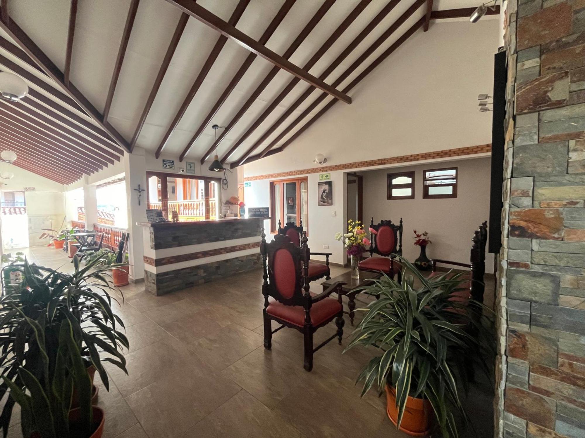 Отель Casa Lewana Вилья-де-Лейва Экстерьер фото