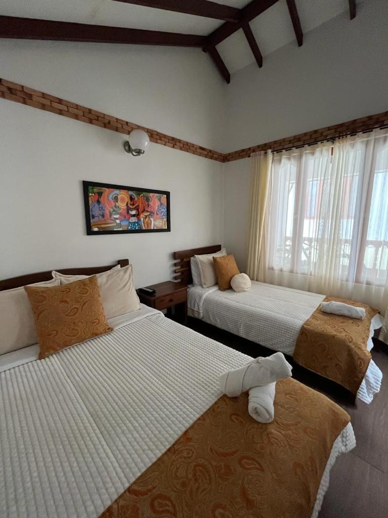Отель Casa Lewana Вилья-де-Лейва Экстерьер фото